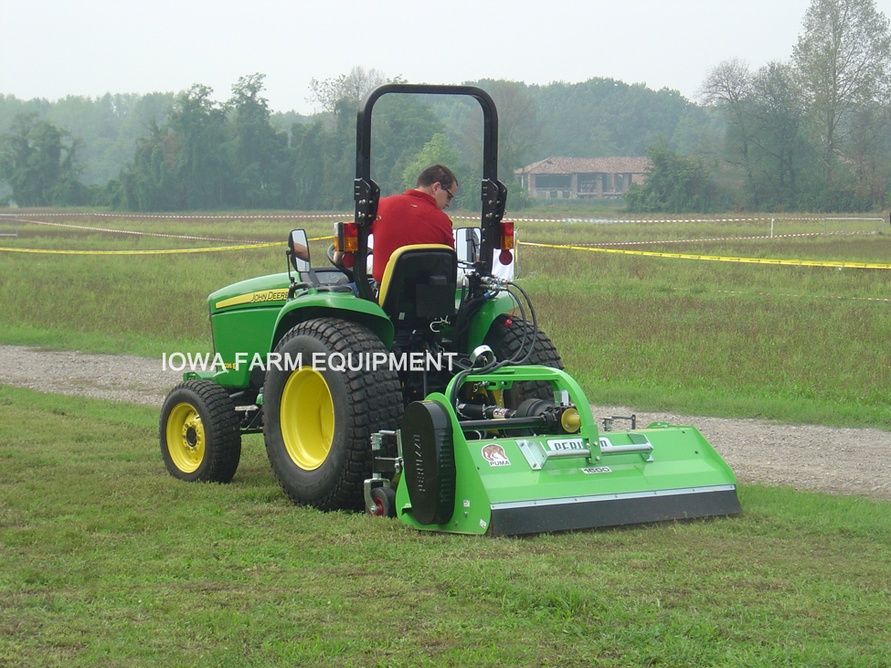 Peruzzo Puma Series Offsetable Flail Mower